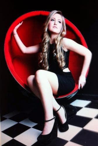 Leah Model