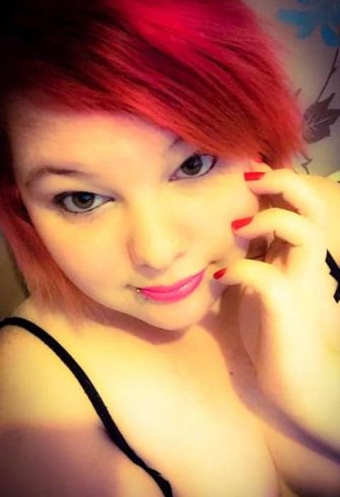 vikkiangel